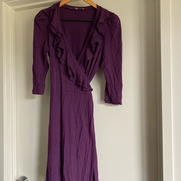 Gorgeous Review Long-sleeve Wrap Dress - Picture 3 of 5